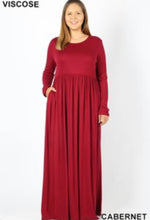 Load image into Gallery viewer, Long sleeved maxi dress