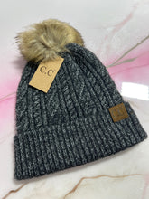 Load image into Gallery viewer, Soft cuff cable knit Pom beanie