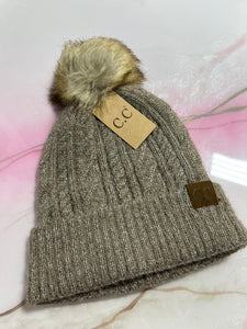 Soft cuff cable knit Pom beanie