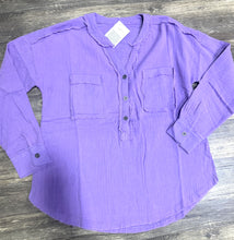 Load image into Gallery viewer, Gauze 3/4 Button Henley Top